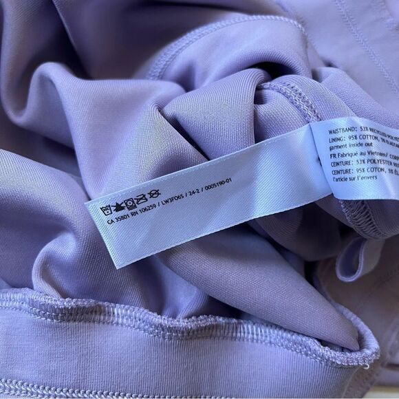 Lululemon Softstreme Gathered T-Shirt 10 - Picture 9 of 16